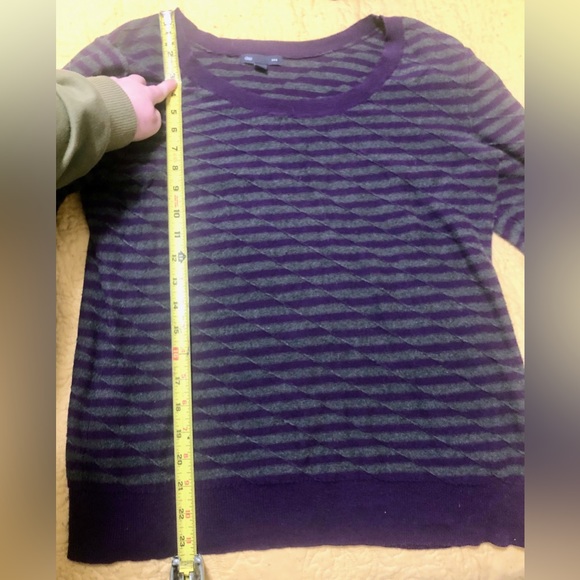 🔄 Gap Cotton Sweater 💜🖤 - Picture 11 of 11